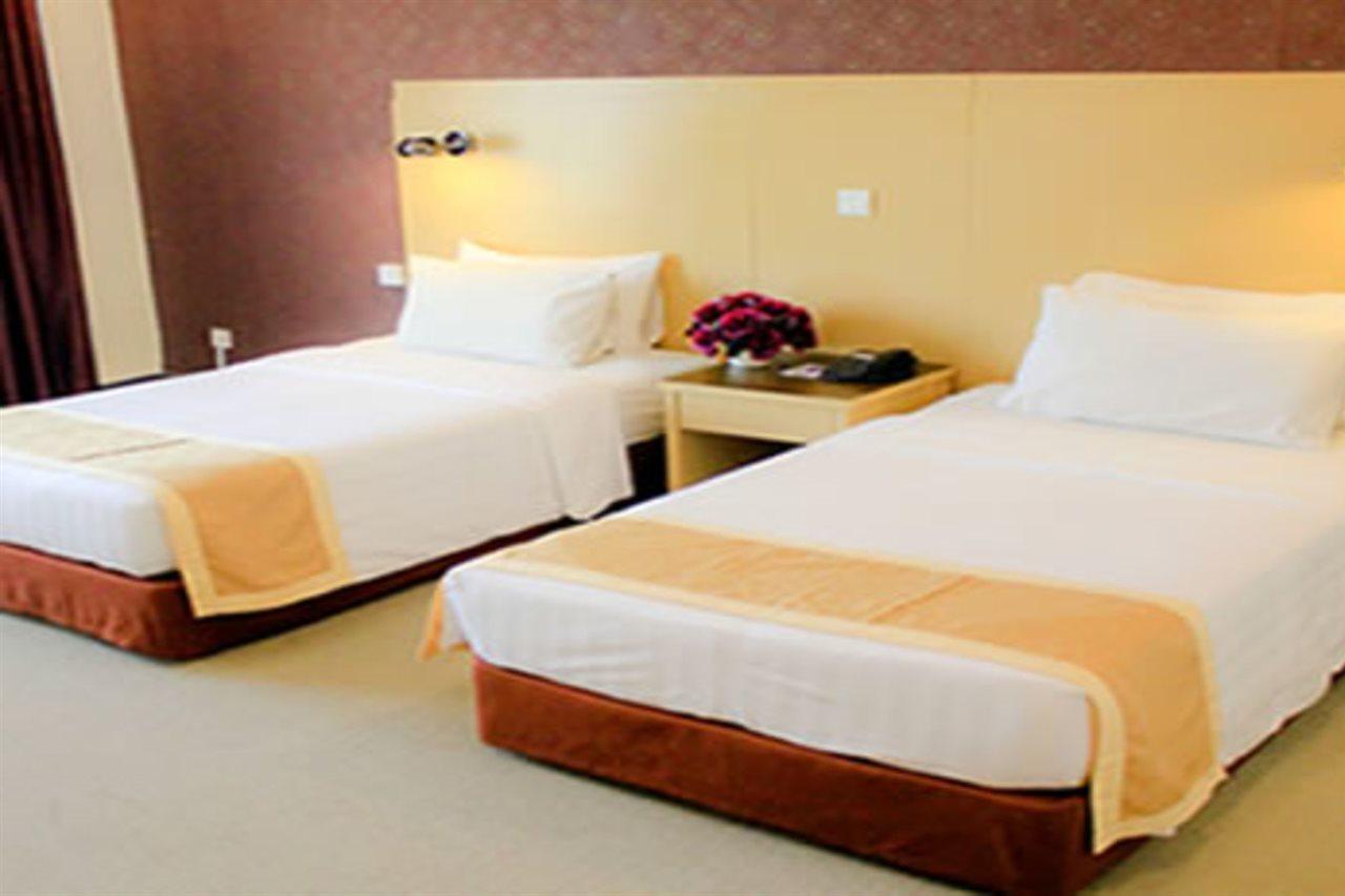 Tower Regency Hotel & Apartments Іпох Екстер'єр фото