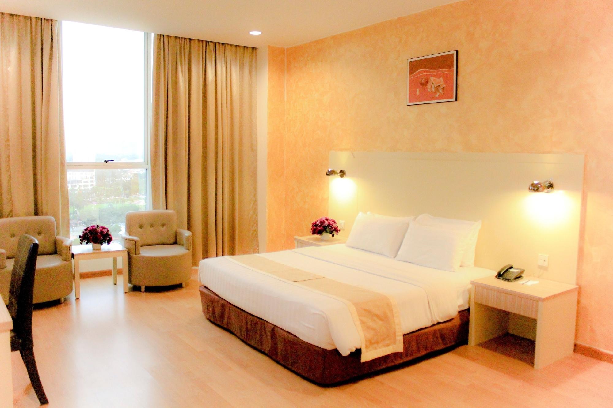 Tower Regency Hotel & Apartments Іпох Екстер'єр фото