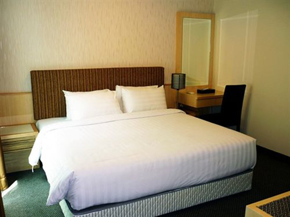 Tower Regency Hotel & Apartments Іпох Екстер'єр фото