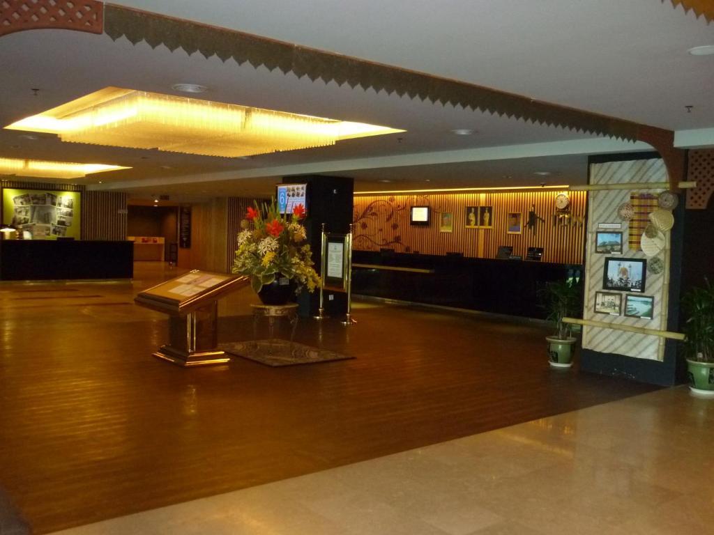 Tower Regency Hotel & Apartments Іпох Екстер'єр фото