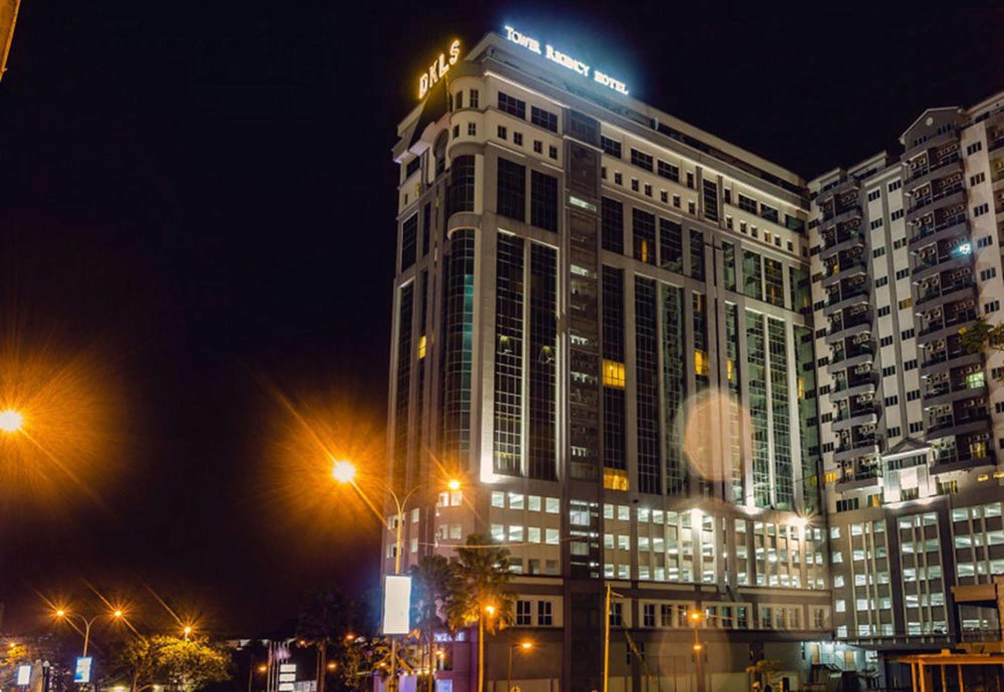Tower Regency Hotel & Apartments Іпох Екстер'єр фото